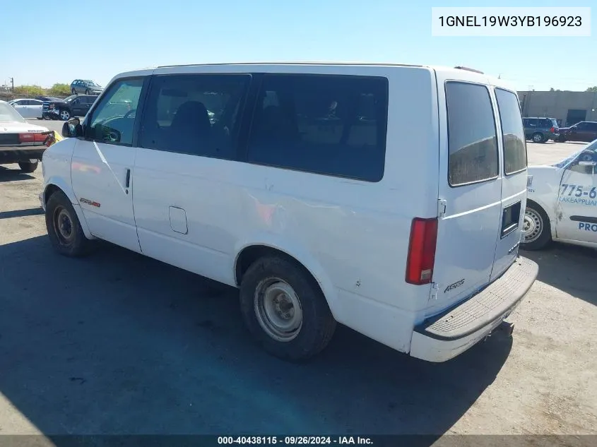 2000 Chevrolet Astro VIN: 1GNEL19W3YB196923 Lot: 40438115