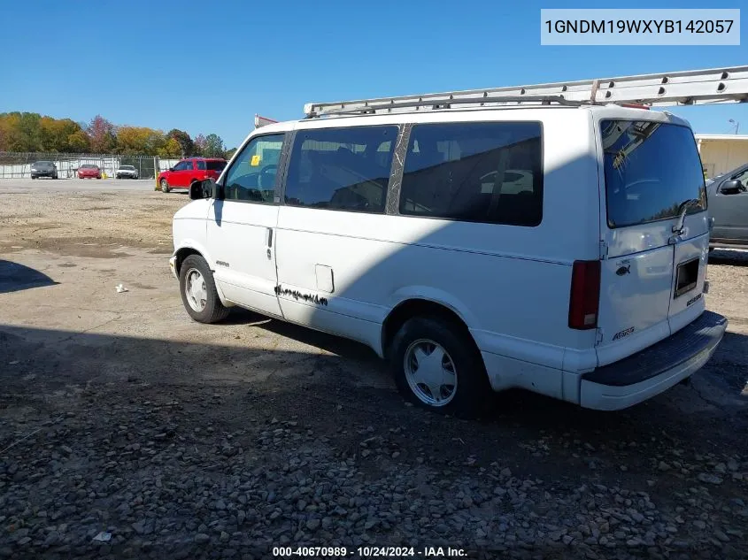 2000 Chevrolet Astro VIN: 1GNDM19WXYB142057 Lot: 40670989