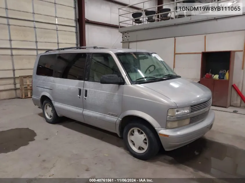 1GNDM19W8YB111065 2000 Chevrolet Astro