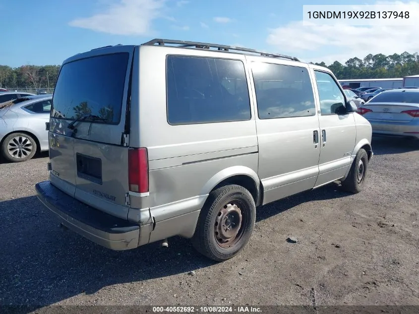 2002 Chevrolet Astro Ls VIN: 1GNDM19X92B137948 Lot: 40552692