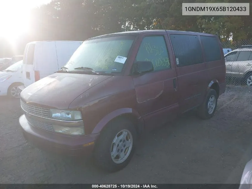 2005 Chevrolet Astro VIN: 1GNDM19X65B120433 Lot: 40628725