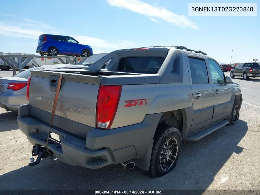 2002 Chevrolet Avalanche VIN: 3GNEK13T02G220840 Lot: 39431414