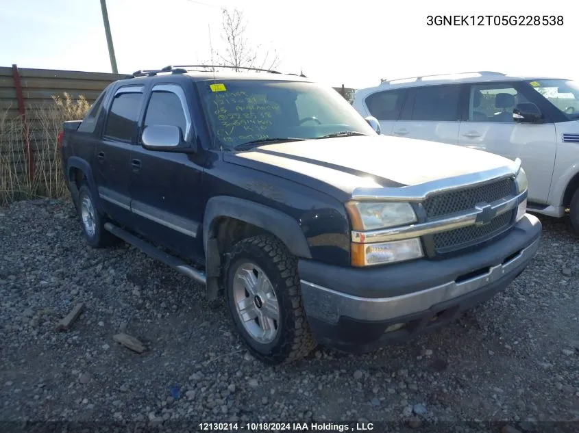 2005 Chevrolet Avalanche VIN: 3GNEK12T05G228538 Lot: 12130214