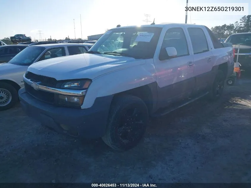 2005 Chevrolet Avalanche 1500 Z71 VIN: 3GNEK12Z65G219301 Lot: 40826453