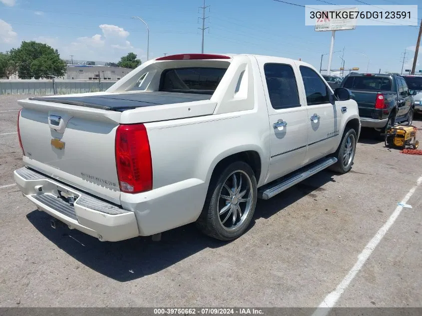 2013 Chevrolet Avalanche Ltz VIN: 3GNTKGE76DG123591 Lot: 39750662