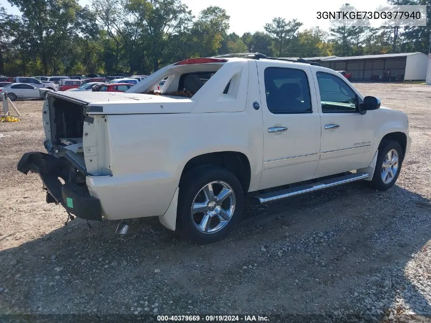 2013 Chevrolet Avalanche Ltz VIN: 3GNTKGE73DG377940 Lot: 40379669