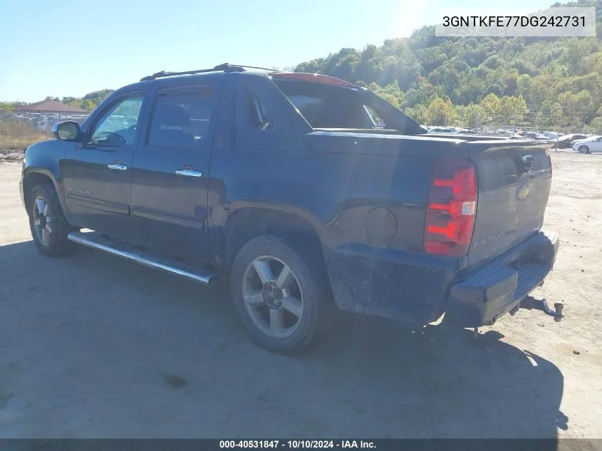 2013 Chevrolet Avalanche Lt VIN: 3GNTKFE77DG242731 Lot: 40531847