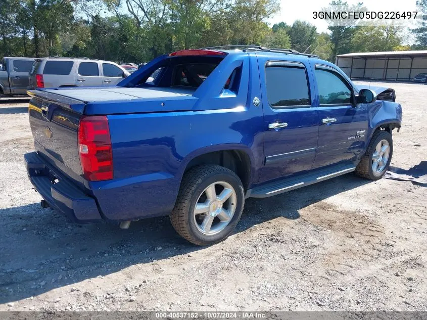 3GNMCFE05DG226497 2013 Chevrolet Avalanche Lt