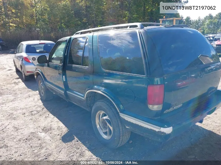 1996 Chevrolet Blazer VIN: 1GNDT13W8T2197062 Lot: 40532183