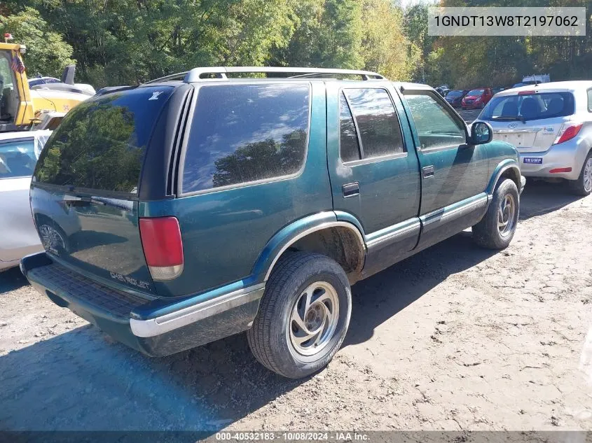 1996 Chevrolet Blazer VIN: 1GNDT13W8T2197062 Lot: 40532183