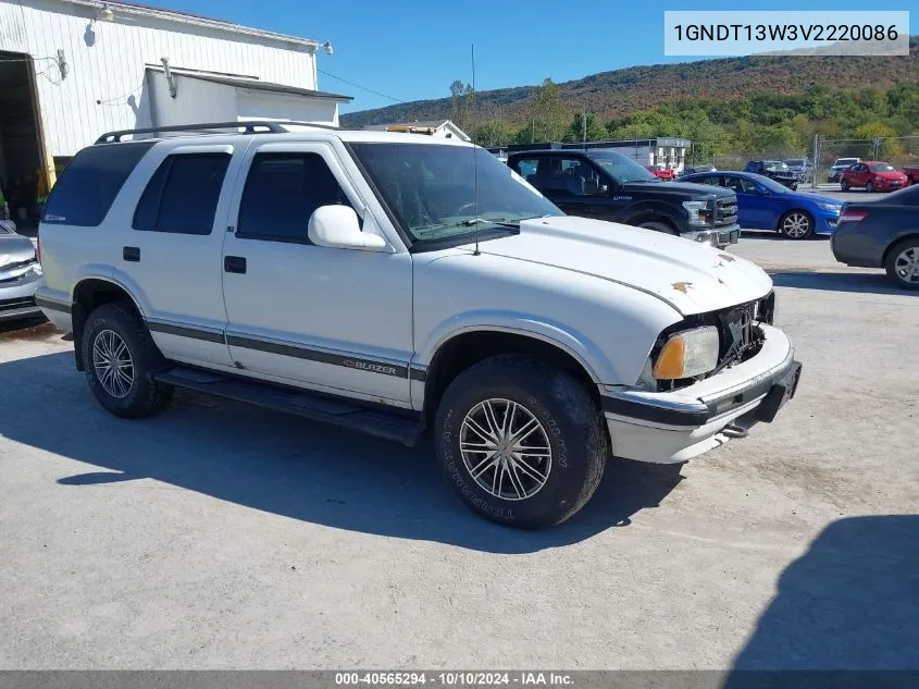 1997 Chevrolet Blazer Ls VIN: 1GNDT13W3V2220086 Lot: 40565294