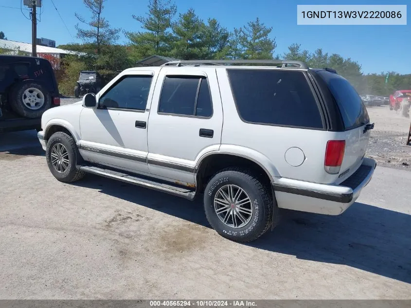 1997 Chevrolet Blazer Ls VIN: 1GNDT13W3V2220086 Lot: 40565294