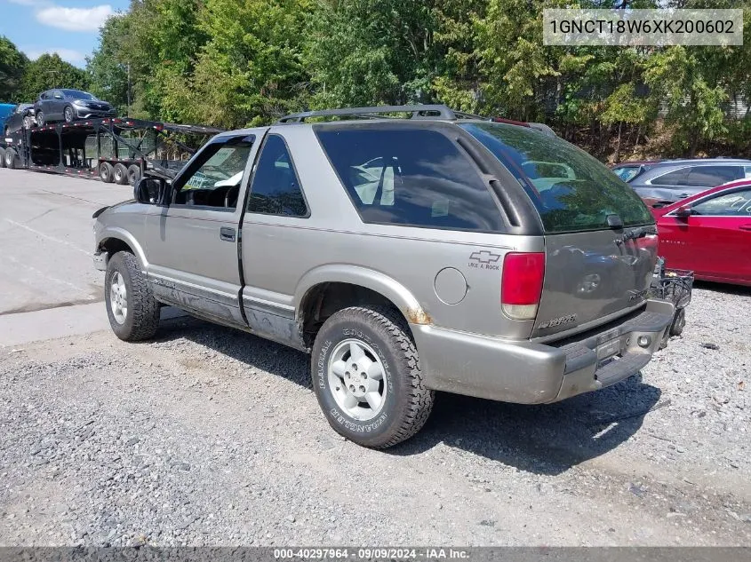 1999 Chevrolet Blazer VIN: 1GNCT18W6XK200602 Lot: 40297964