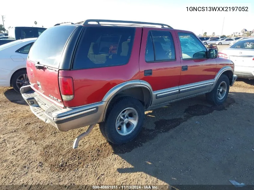 1999 Chevrolet Blazer Ls VIN: 1GNCS13WXX2197052 Lot: 40851811