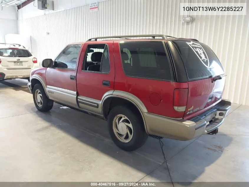 2000 Chevrolet Blazer Lt VIN: 1GNDT13W6Y2285227 Lot: 40467516