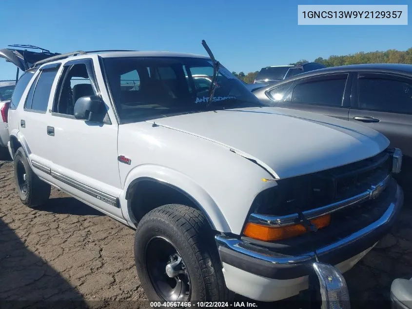 2000 Chevrolet Blazer Ls VIN: 1GNCS13W9Y2129357 Lot: 40667466