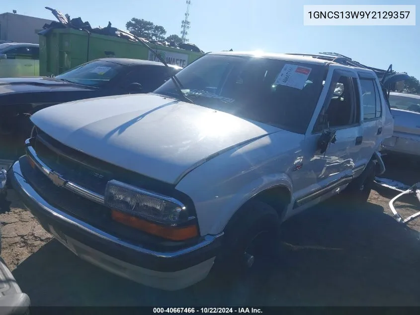 2000 Chevrolet Blazer Ls VIN: 1GNCS13W9Y2129357 Lot: 40667466