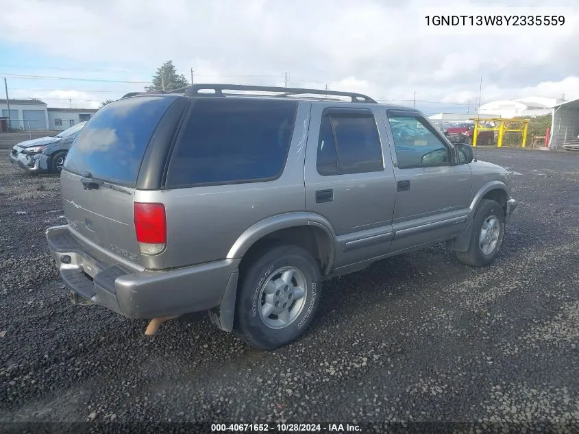 2000 Chevrolet Blazer Ls VIN: 1GNDT13W8Y2335559 Lot: 40671652