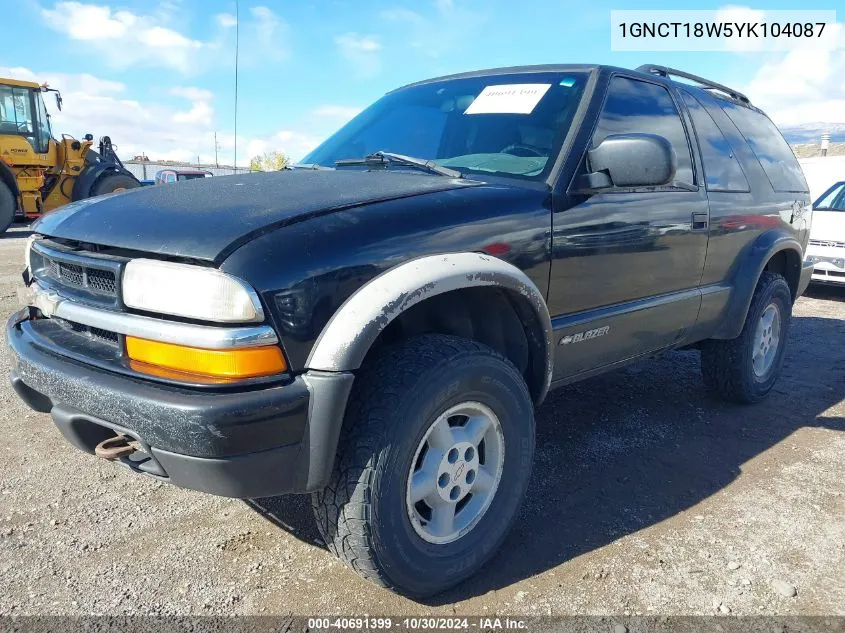 2000 Chevrolet Blazer Ls VIN: 1GNCT18W5YK104087 Lot: 40691399