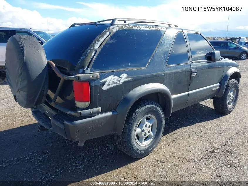 2000 Chevrolet Blazer Ls VIN: 1GNCT18W5YK104087 Lot: 40691399