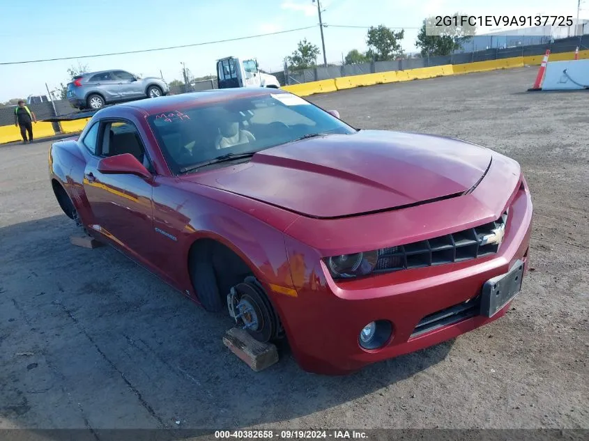 2010 Chevrolet Camaro 2Lt VIN: 2G1FC1EV9A9137725 Lot: 40382658