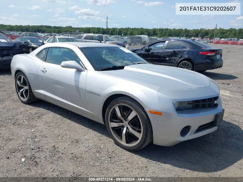 2012 Chevrolet Camaro 2Ls VIN: 2G1FA1E31C9202607 Lot: 40277214