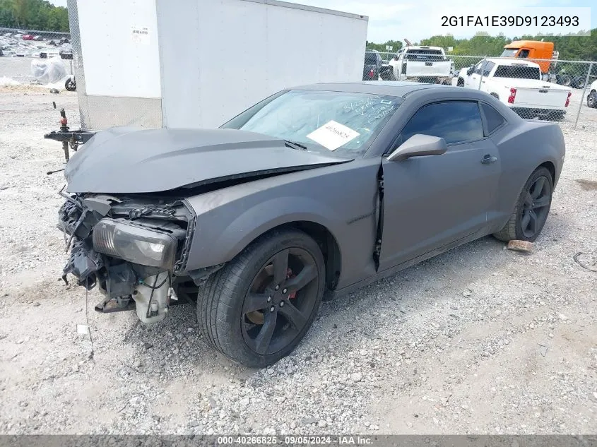 2013 Chevrolet Camaro 2Ls VIN: 2G1FA1E39D9123493 Lot: 40266825