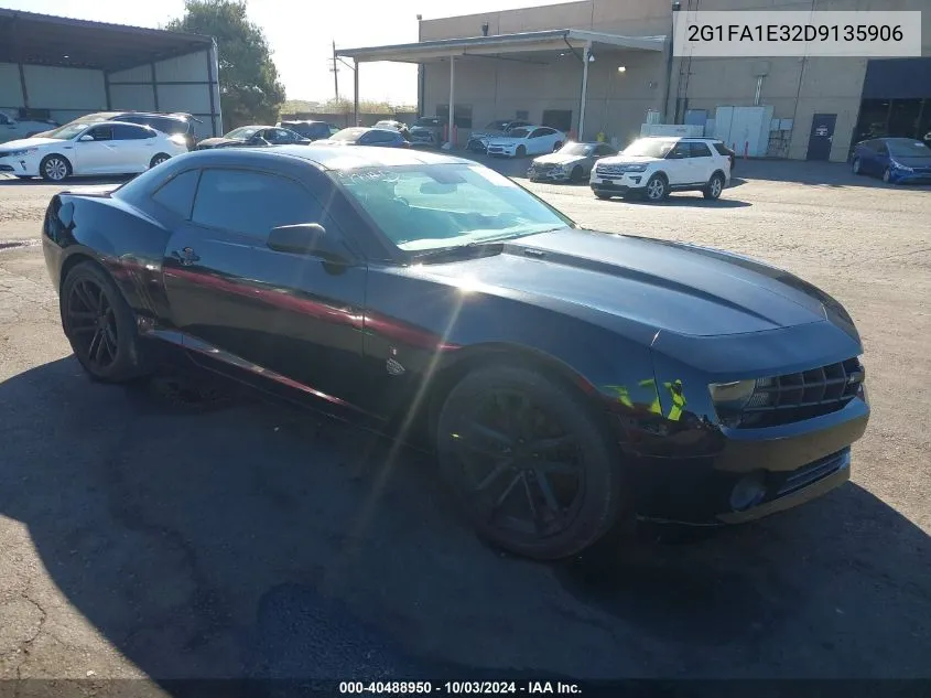 2013 Chevrolet Camaro 2Ls VIN: 2G1FA1E32D9135906 Lot: 40488950