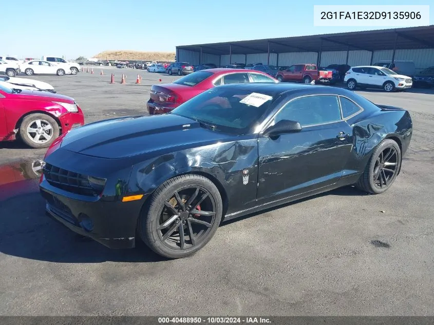 2013 Chevrolet Camaro 2Ls VIN: 2G1FA1E32D9135906 Lot: 40488950