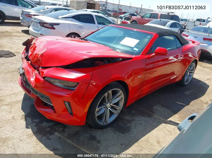 1G1FB3DS7J0112063 2018 Chevrolet Camaro 1Lt