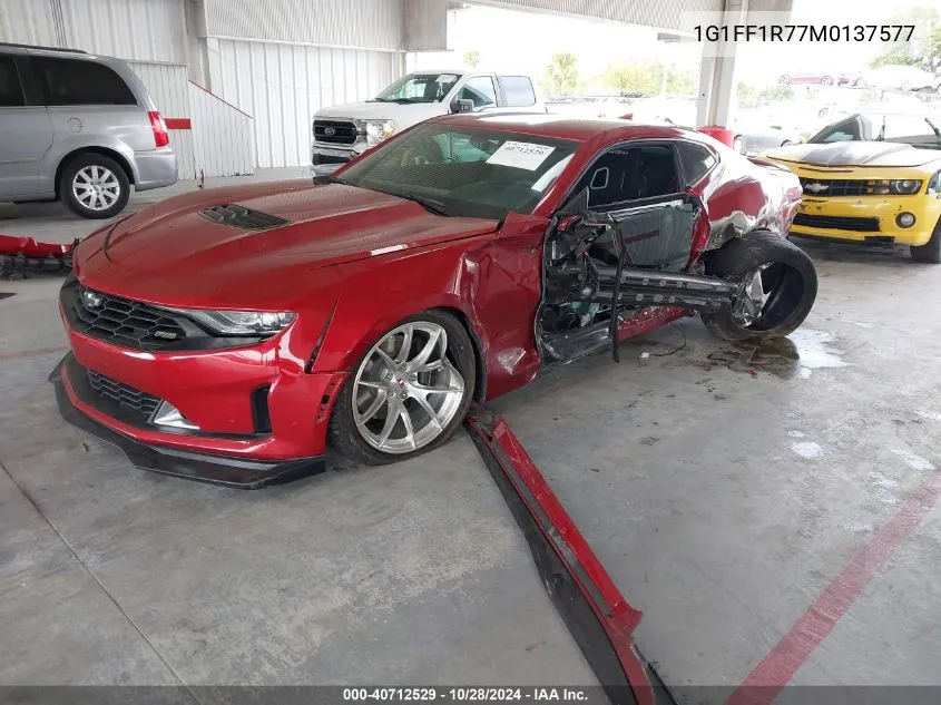 2021 Chevrolet Camaro Rwd Lt1 VIN: 1G1FF1R77M0137577 Lot: 40712529