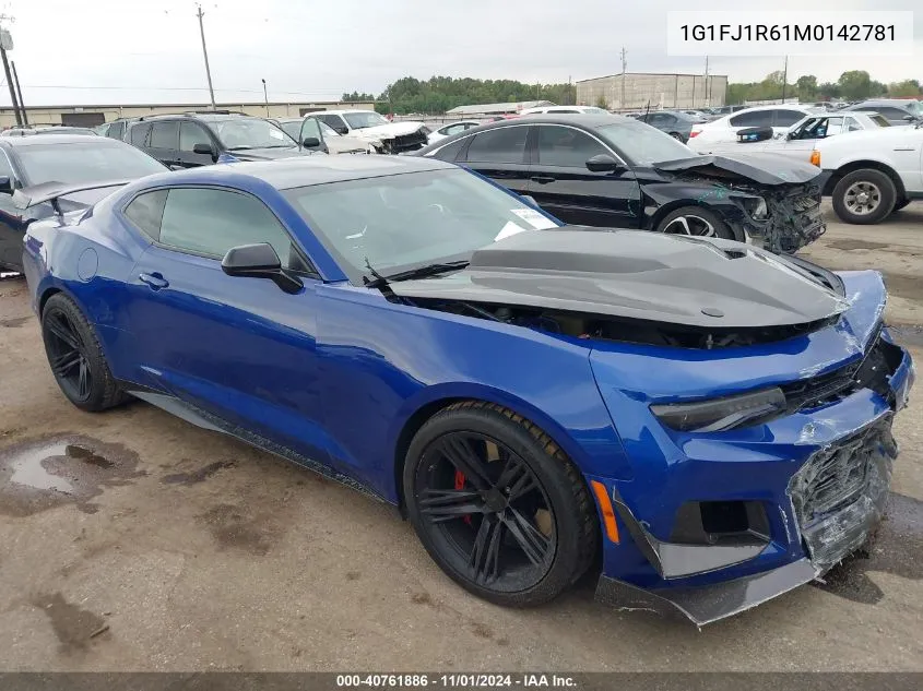 2021 Chevrolet Camaro Rwd Zl1 VIN: 1G1FJ1R61M0142781 Lot: 40761886