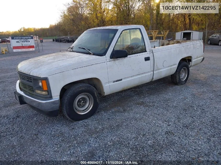 1997 Chevrolet C1500 Fleetside W/T VIN: 1GCEC14W1VZ142295 Lot: 40884317