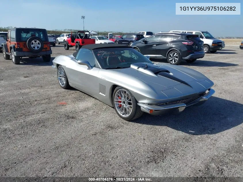 2007 Chevrolet Corvette VIN: 1G1YY36U975106282 Lot: 40704376