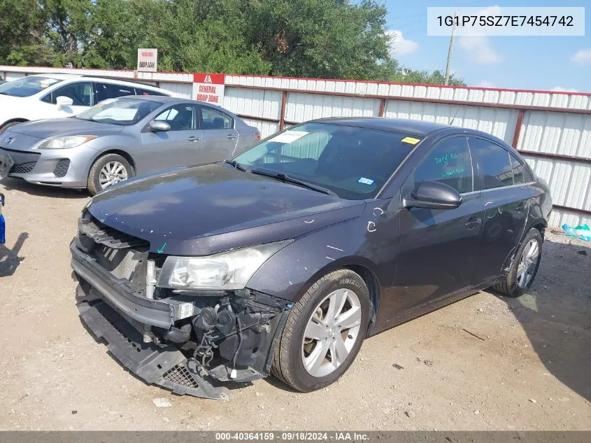 2014 Chevrolet Cruze Diesel VIN: 1G1P75SZ7E7454742 Lot: 40364159