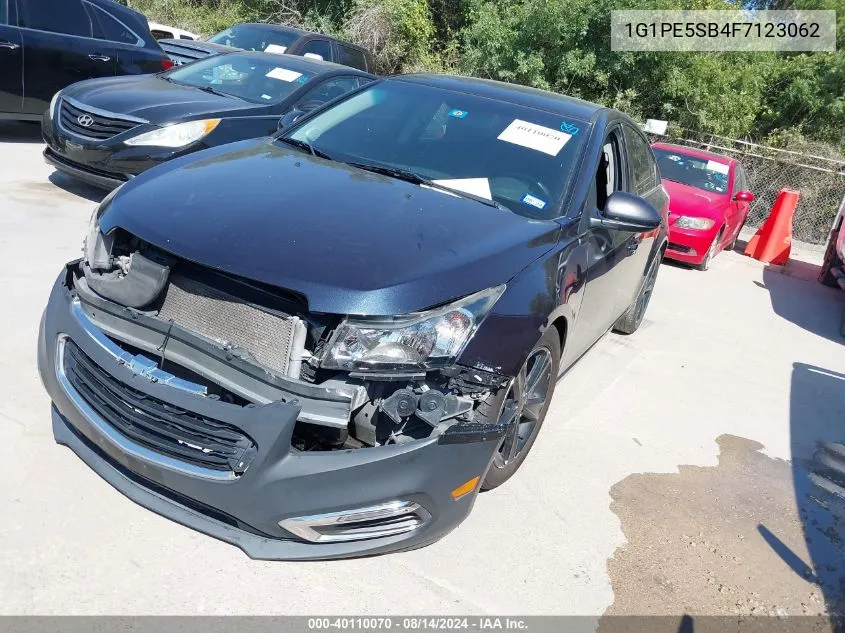 2015 Chevrolet Cruze 2Lt Auto VIN: 1G1PE5SB4F7123062 Lot: 40110070