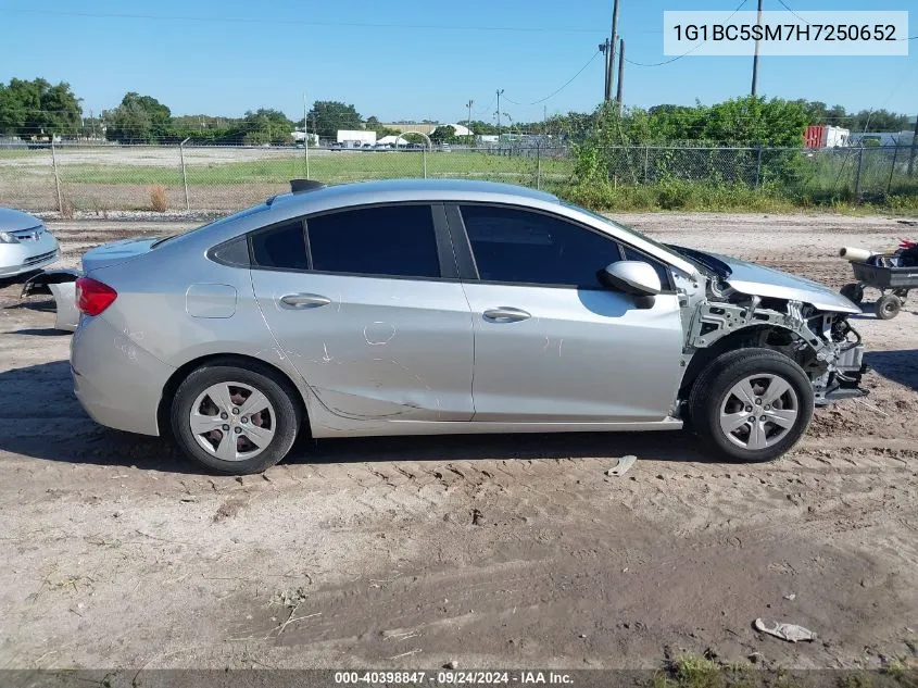 2017 Chevrolet Cruze Ls VIN: 1G1BC5SM7H7250652 Lot: 40398847