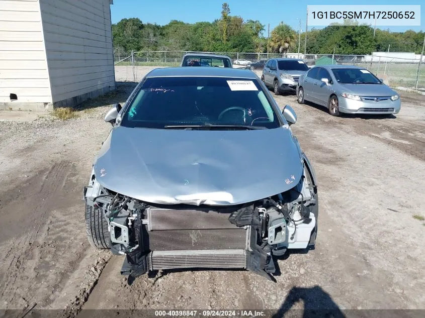 2017 Chevrolet Cruze Ls VIN: 1G1BC5SM7H7250652 Lot: 40398847