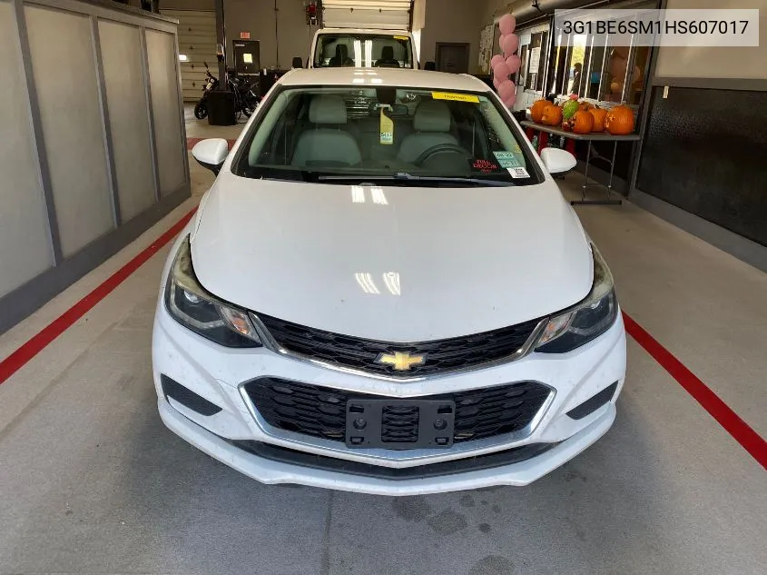 2017 Chevrolet Cruze Lt VIN: 3G1BE6SM1HS607017 Lot: 40769979