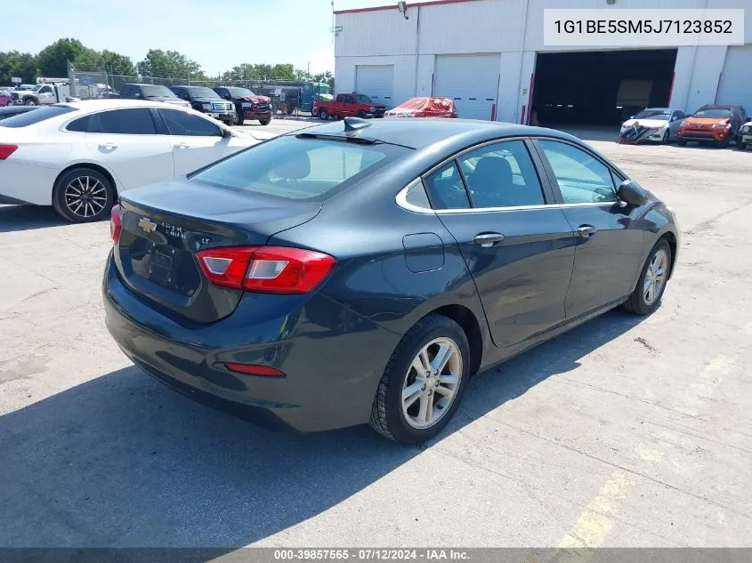 1G1BE5SM5J7123852 2018 Chevrolet Cruze Lt Auto