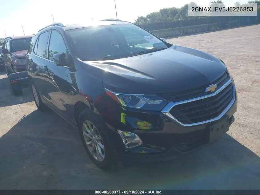 2GNAXJEV5J6226853 2018 Chevrolet Equinox Lt