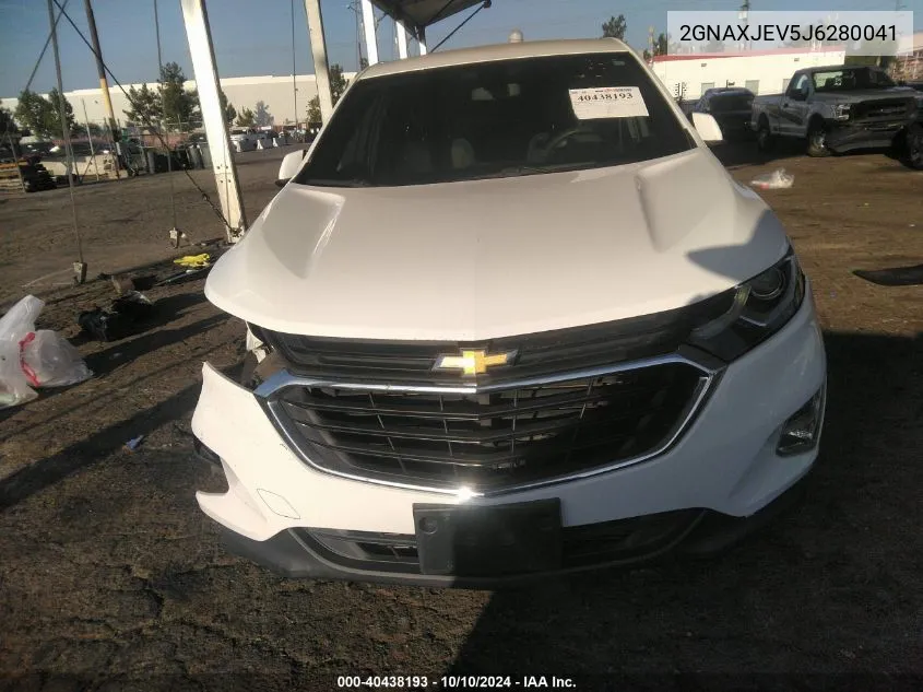 2GNAXJEV5J6280041 2018 Chevrolet Equinox Lt