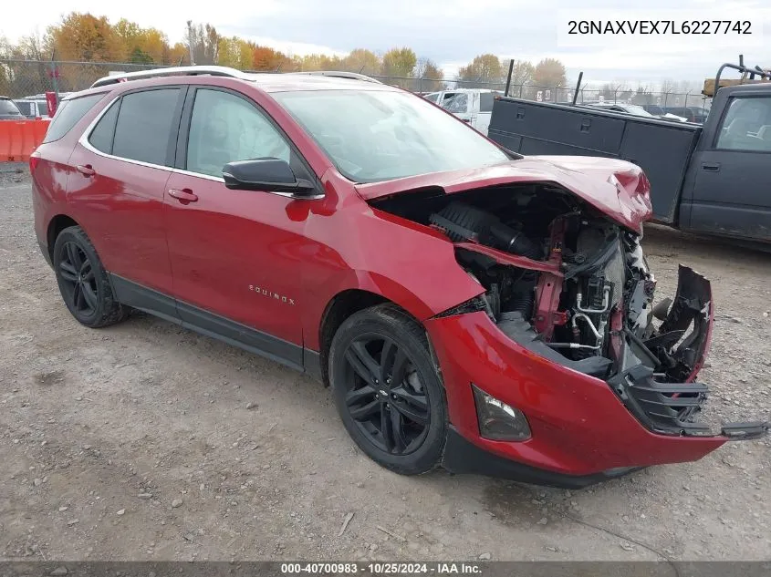 2020 Chevrolet Equinox Awd Lt 2.0L Turbo VIN: 2GNAXVEX7L6227742 Lot: 40700983