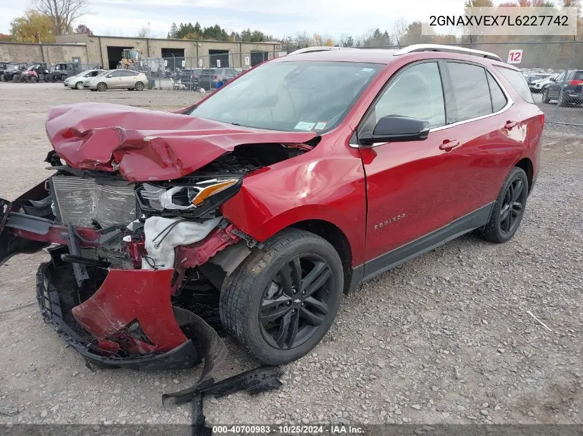 2020 Chevrolet Equinox Awd Lt 2.0L Turbo VIN: 2GNAXVEX7L6227742 Lot: 40700983