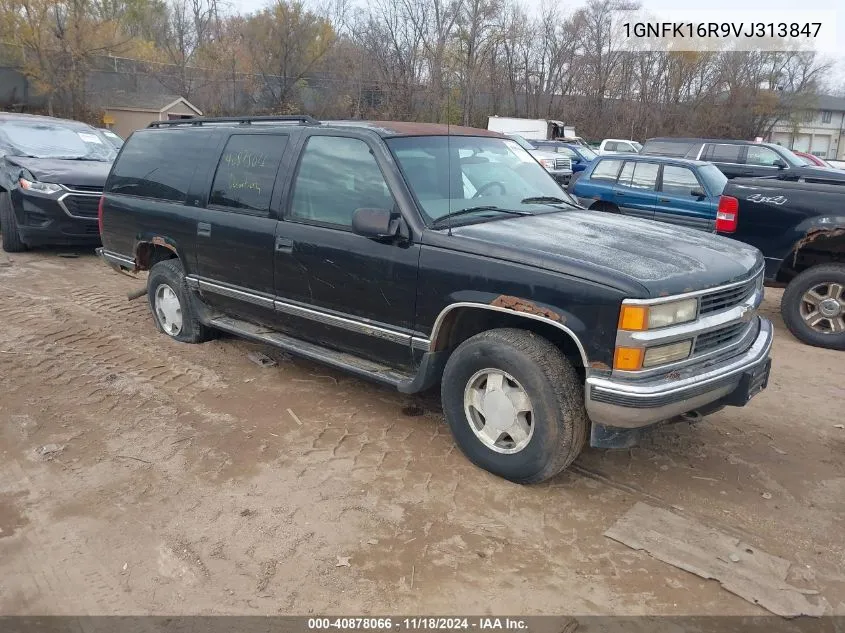 1997 Chevrolet Suburban 1500 VIN: 1GNFK16R9VJ313847 Lot: 40878066