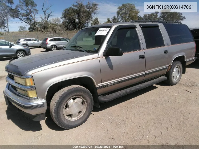 3GNFK16R0XG147061 1999 Chevrolet Suburban 1500 Lt