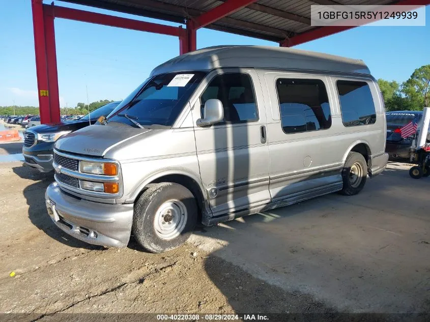 2000 Chevrolet Express Upfitter Pkg. VIN: 1GBFG15R5Y1249939 Lot: 40220308