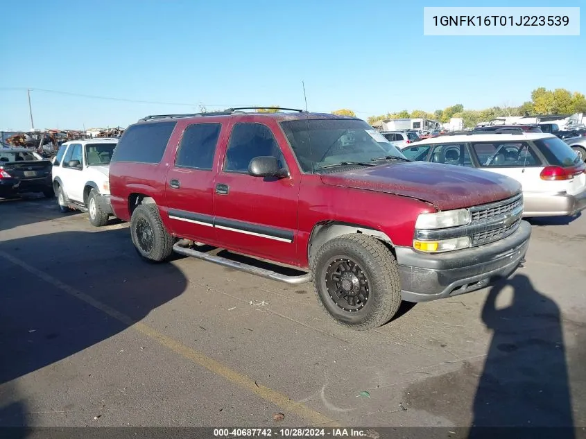 2001 Chevrolet Suburban 1500 Ls VIN: 1GNFK16T01J223539 Lot: 40687742