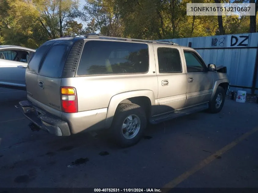 2001 Chevrolet Suburban 1500 Lt VIN: 1GNFK16T51J210687 Lot: 40752531