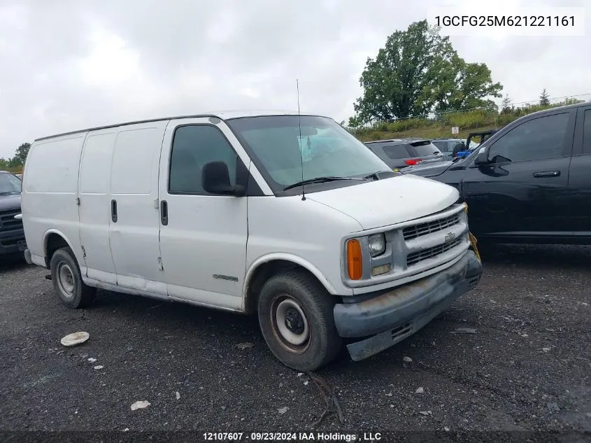 2002 Chevrolet Express G2500 VIN: 1GCFG25M621221161 Lot: 12107607